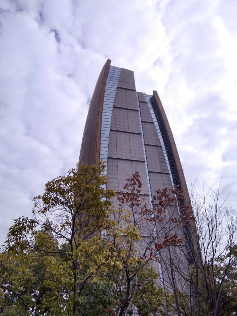 平和公園はなえみ墓園 周辺景観⑥｜名古屋市千種区平和公園 アクアタワー 名古屋市動物愛護センター 文化人墓碑めぐり