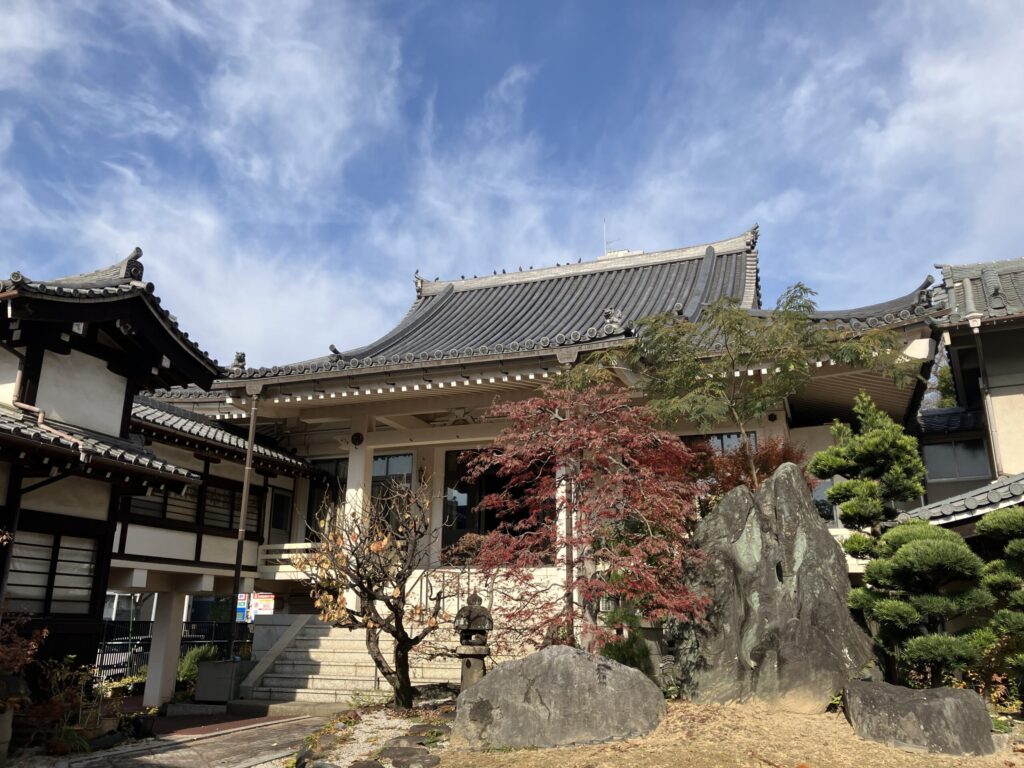 曹洞宗 高顕寺 境内②｜慶長15年（1610年）清州越の歴史を持つ名古屋市中区橘の古刹 平和公園はなえみ墓園を管理