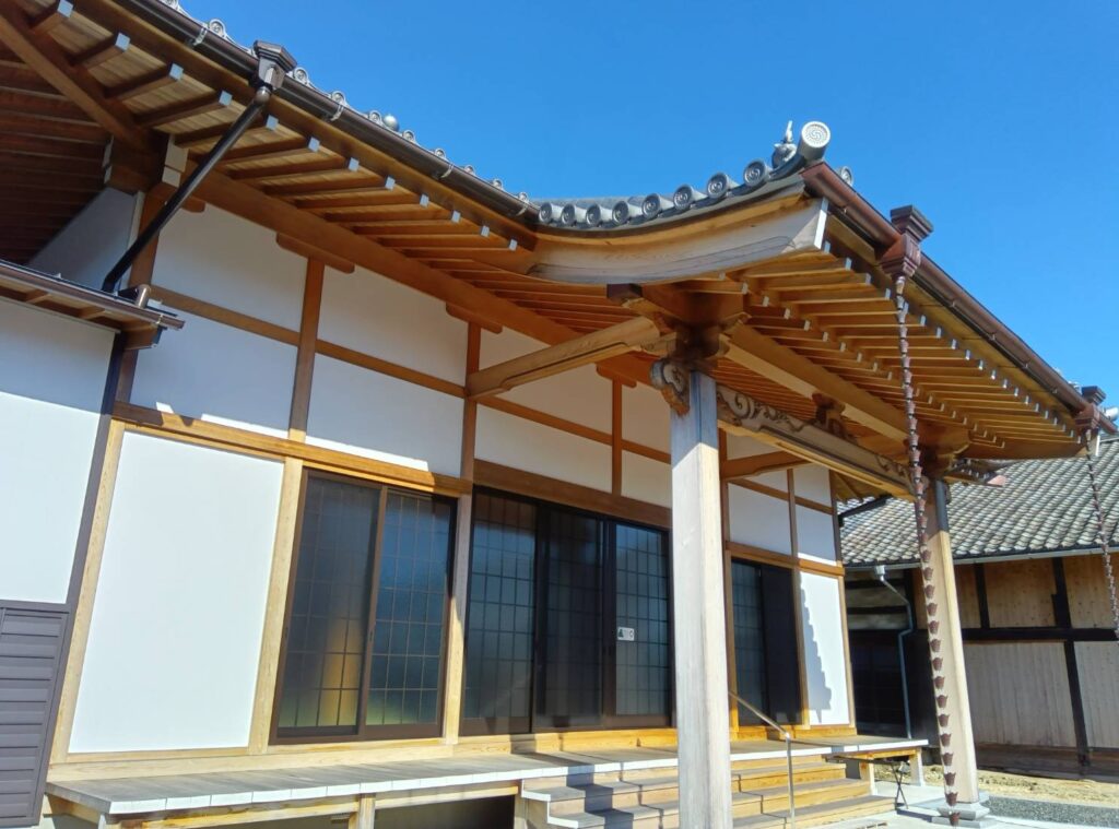 最勝院 境内・寺院装飾｜浄土宗の伝統建築の意匠 新城はなえみ墓園