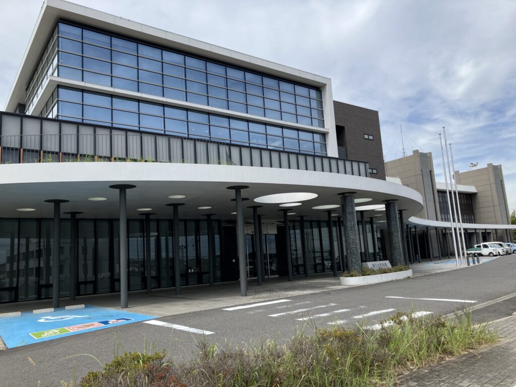 阿久比町役場の庁舎（愛知県知多郡阿久比町）