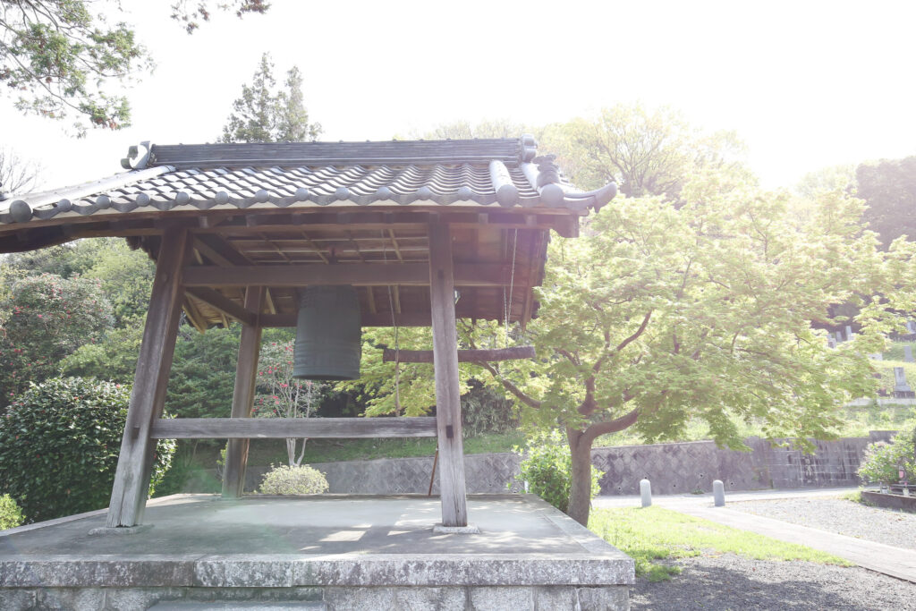 谷性寺　鐘楼